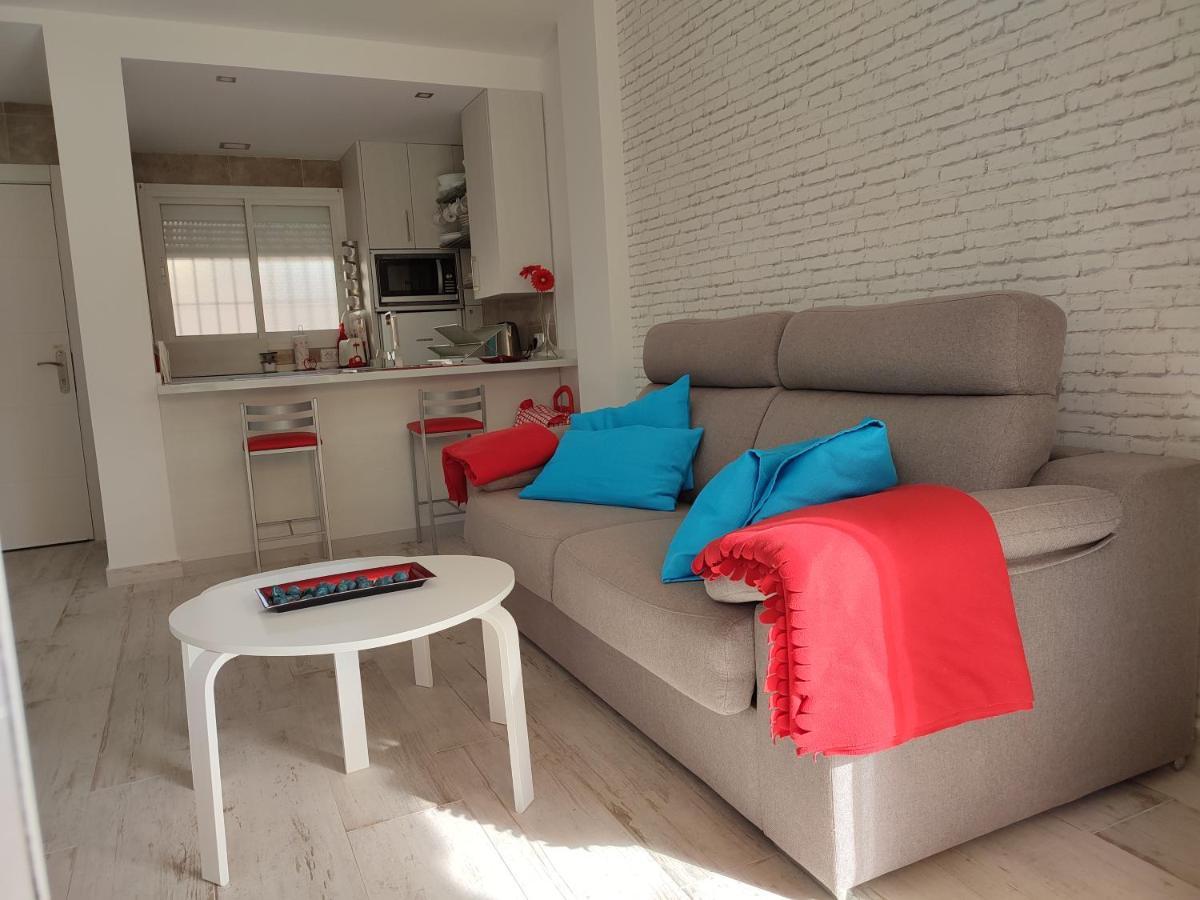 Carihuela Beach ตอร์เรโมลิโนส ภายนอก รูปภาพ