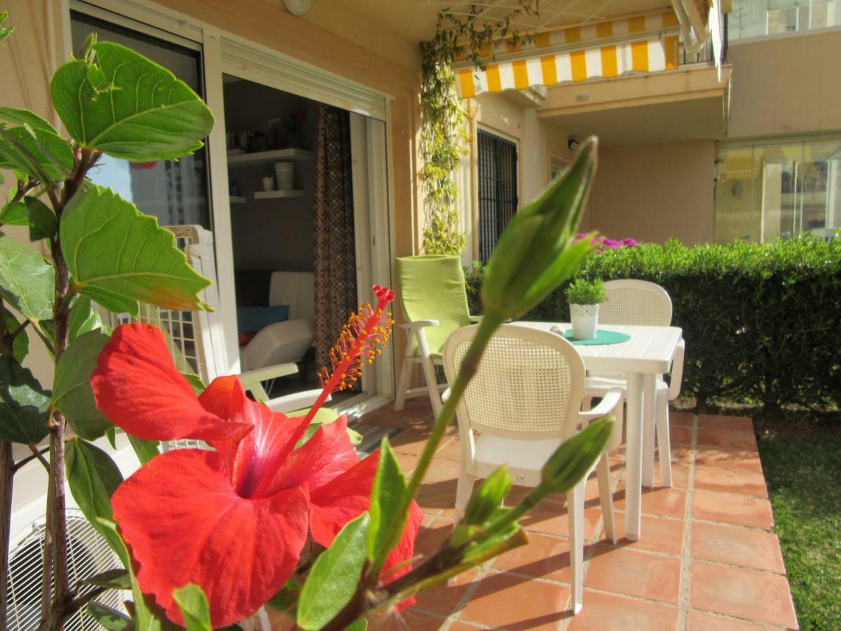 Carihuela Beach ตอร์เรโมลิโนส ภายนอก รูปภาพ